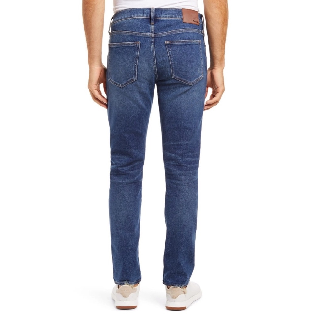 Madewell Athletic Enid Blue Wash Men's Slim Jeans - Picture 7 of 15